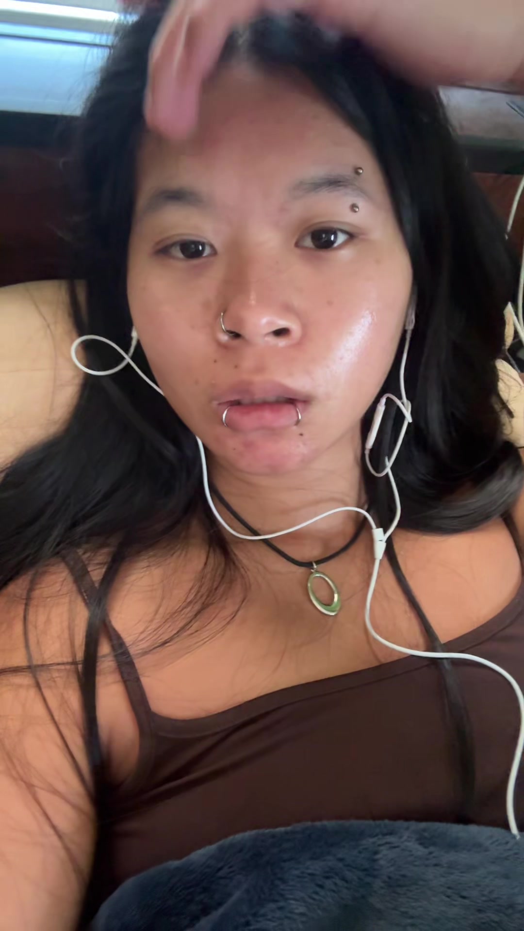 @￼