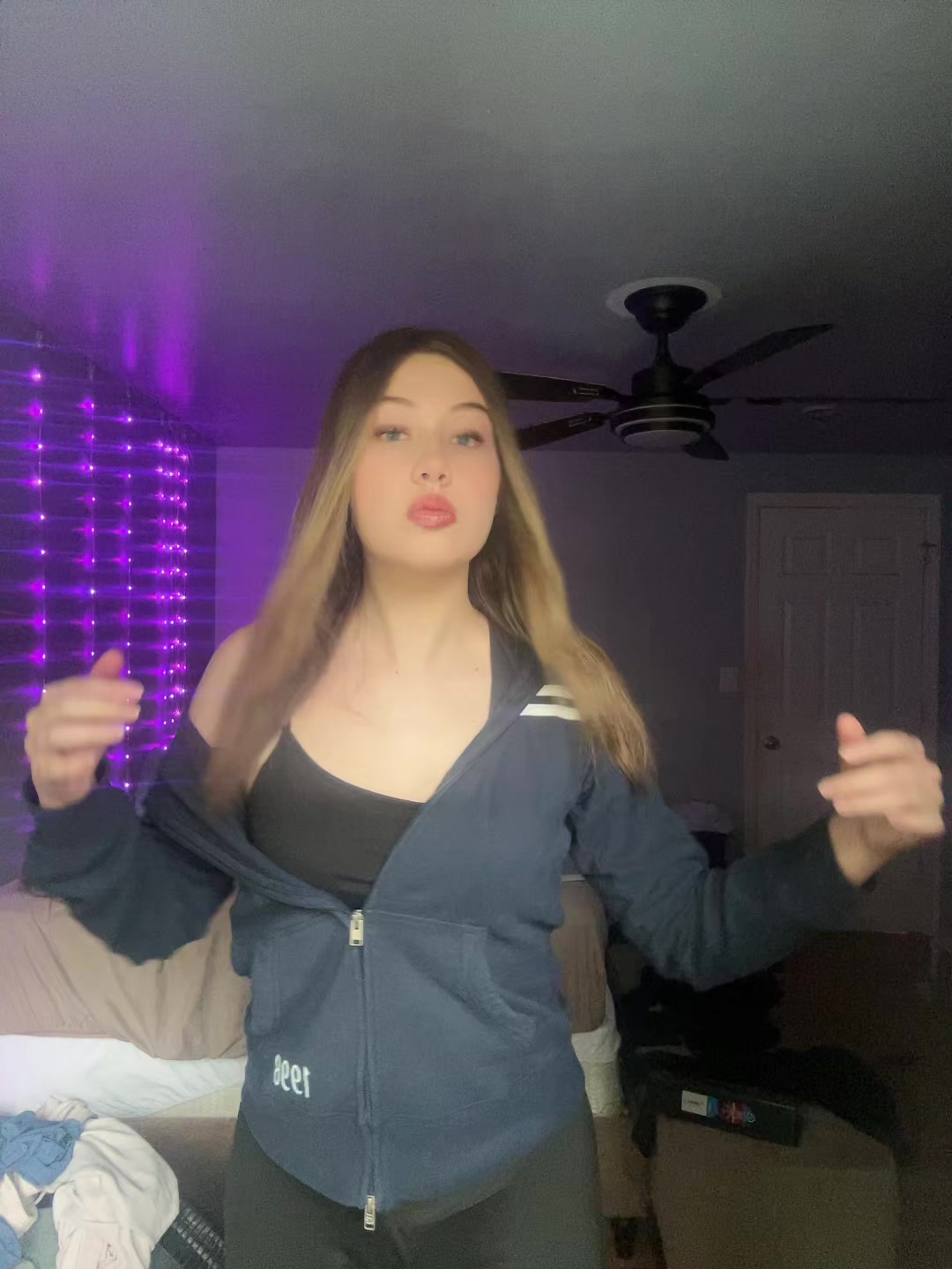 @bellaaa