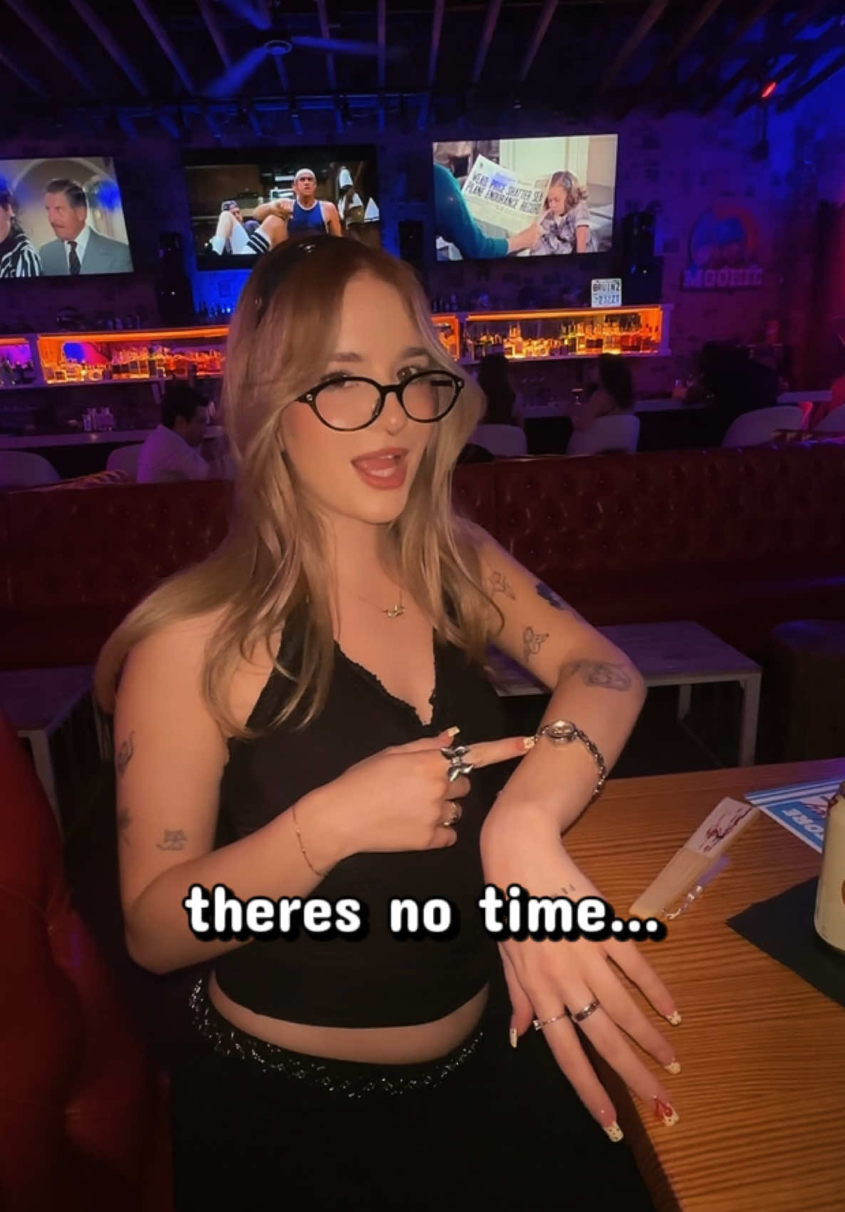 @thejuliannalarsen