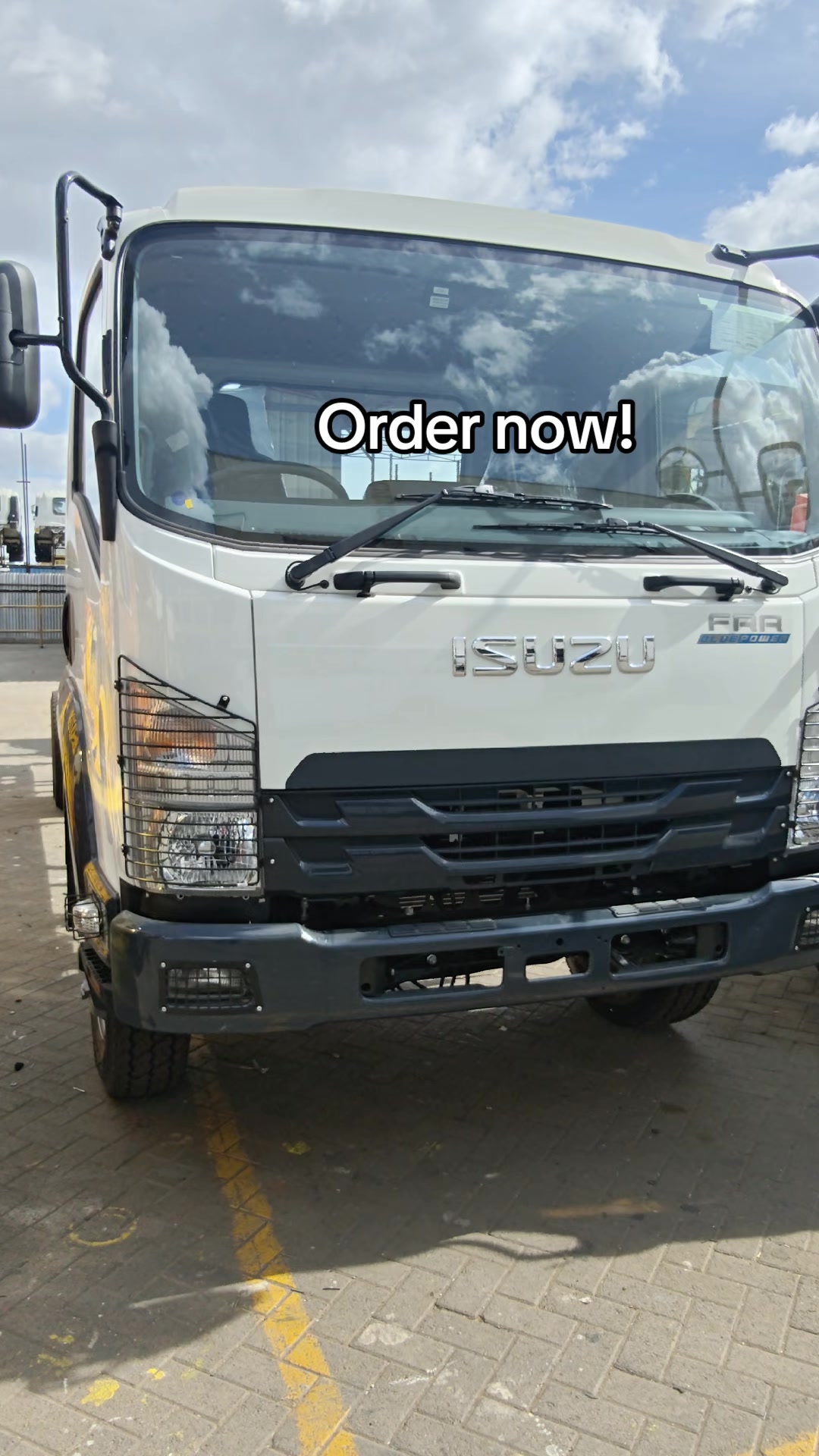 @Stella wa Isuzu
