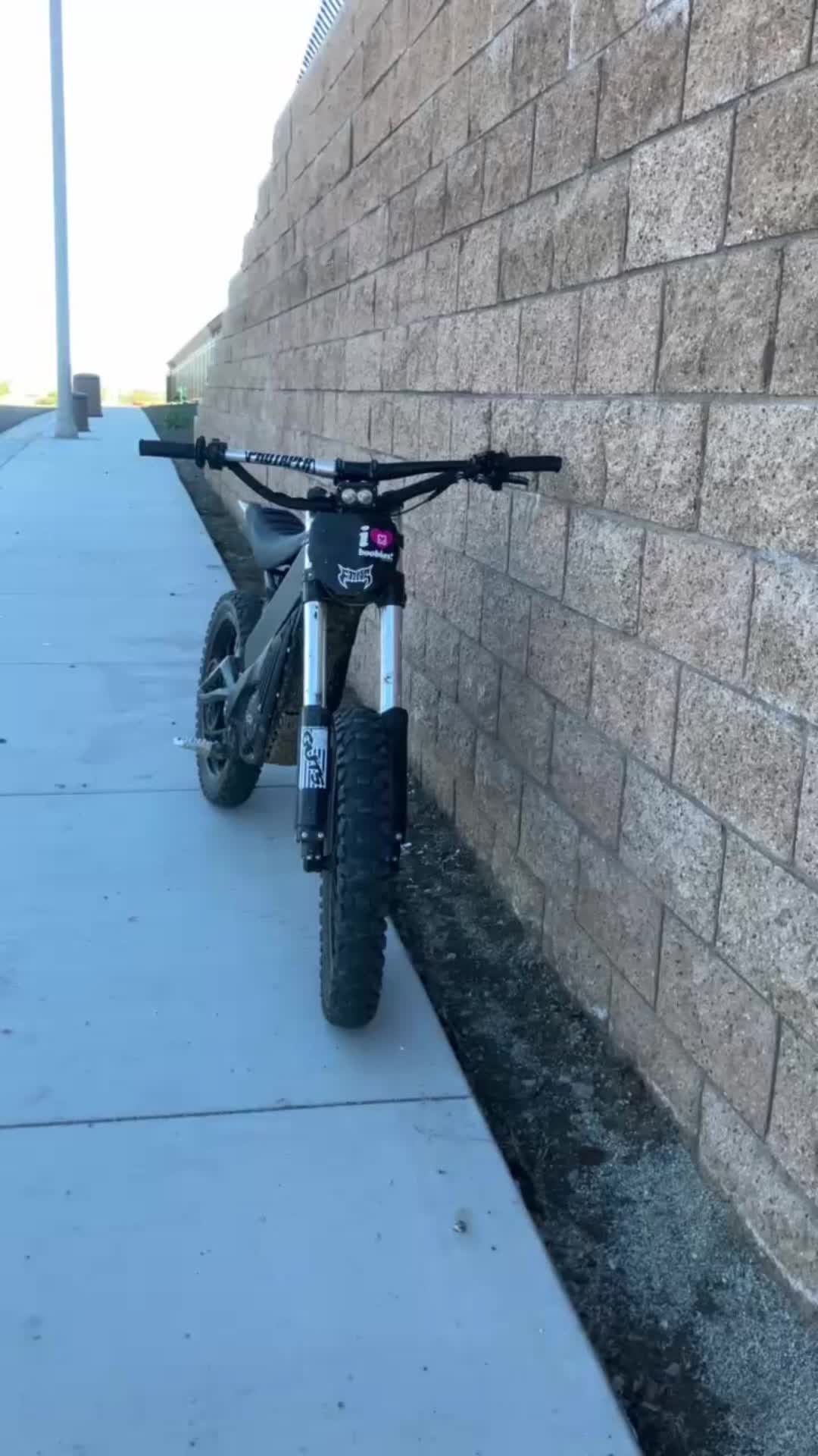 @73