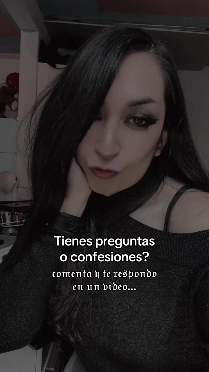@monniemoon_