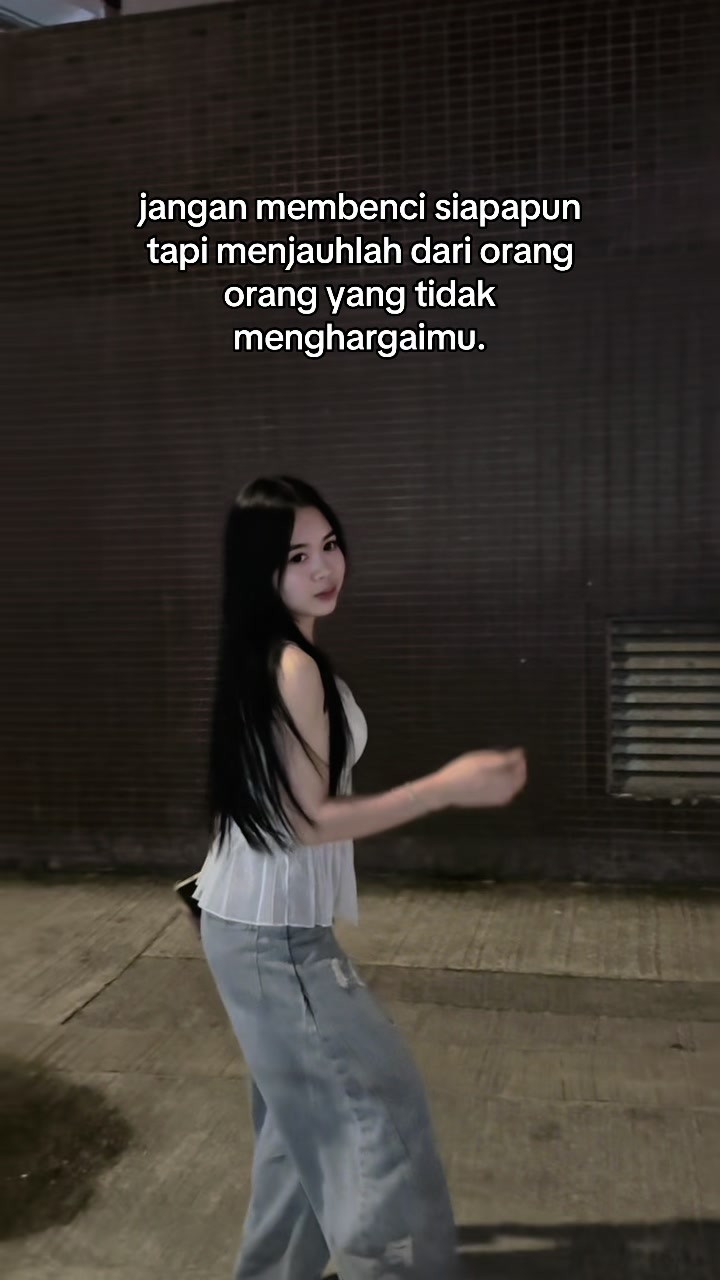 @RATNAWIWID