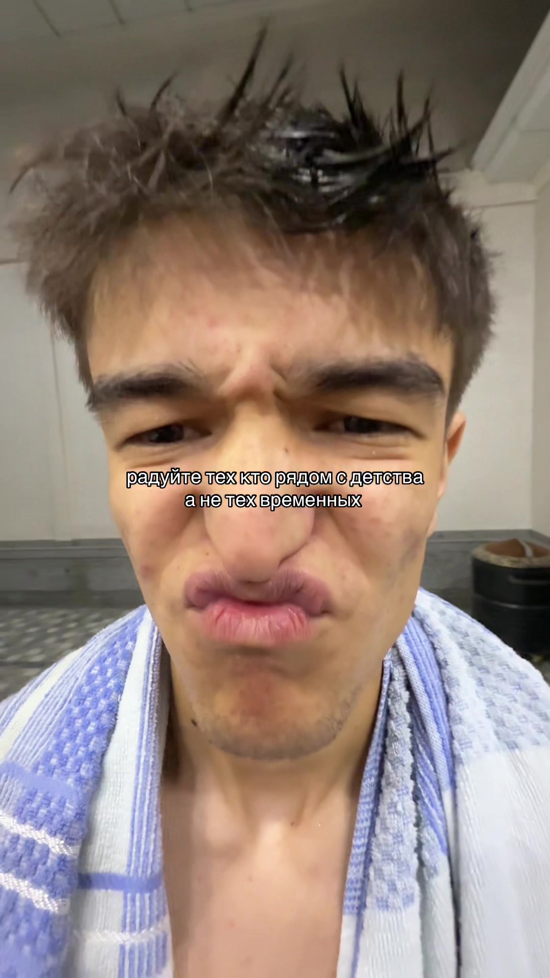 @70l709
