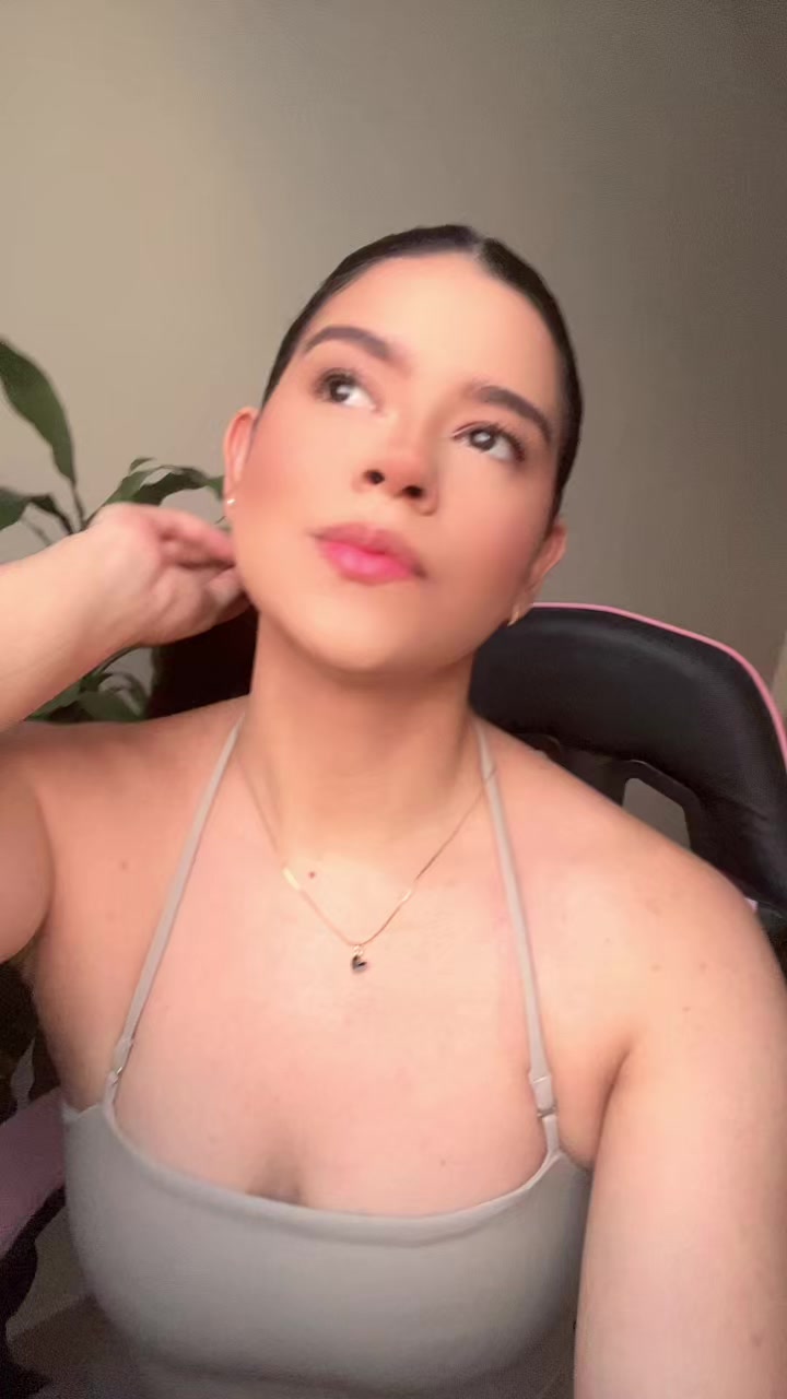 @Majo Gonz&aacute;lez 🦋🖤