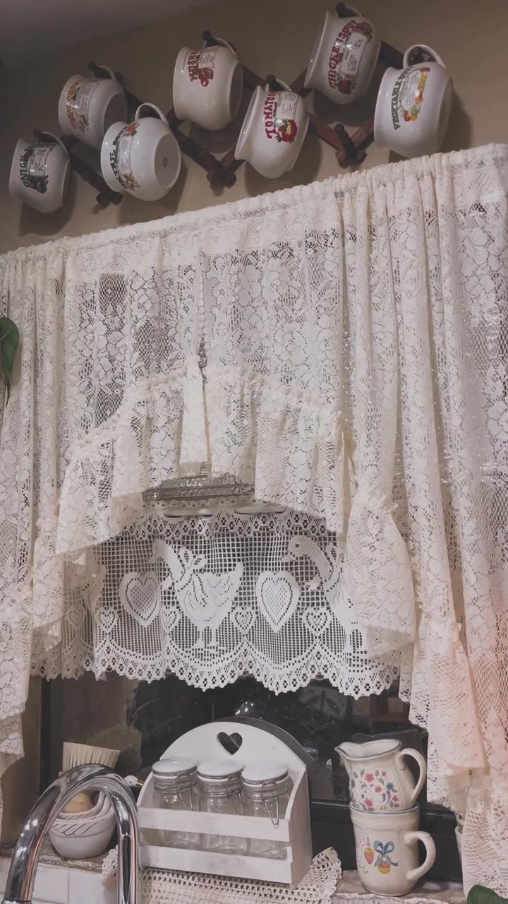 @yeseniaa