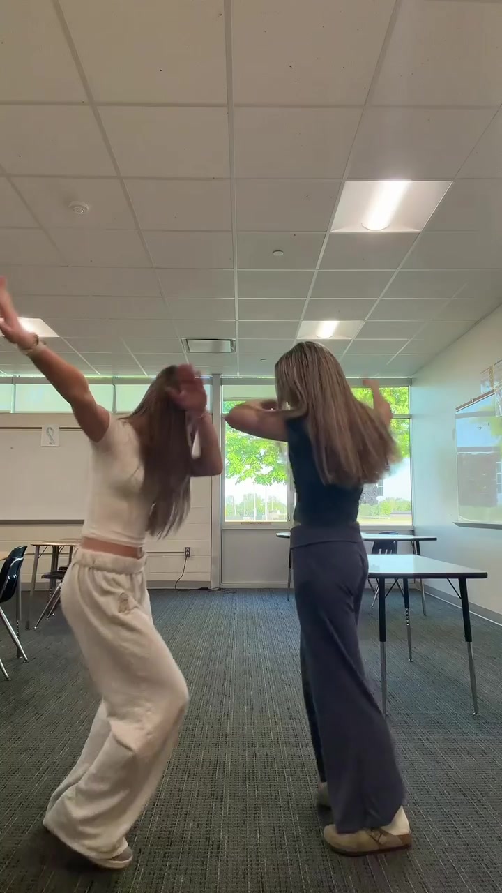 @lainey&sierra