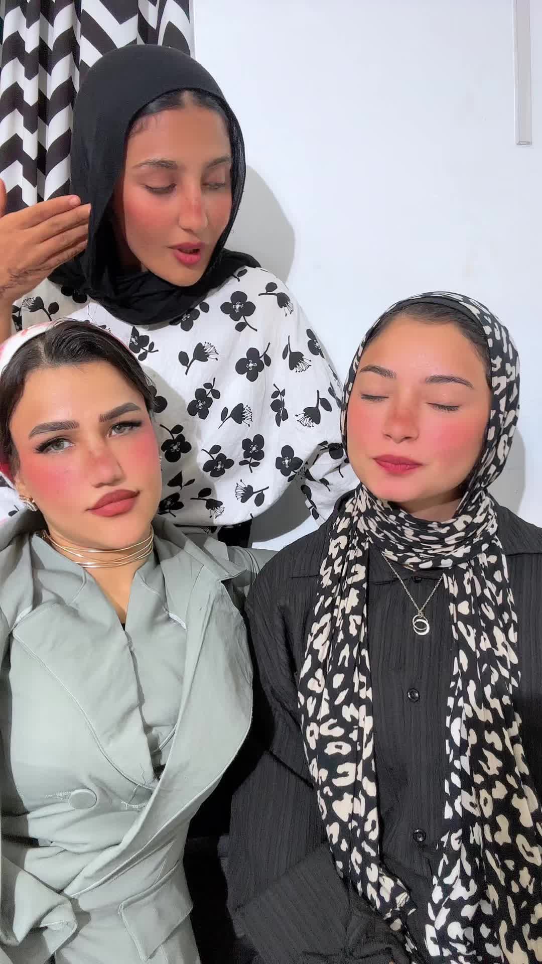 @ايه الروبي MAKEUP ARTIST