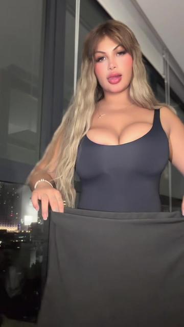 @Naomi verde
