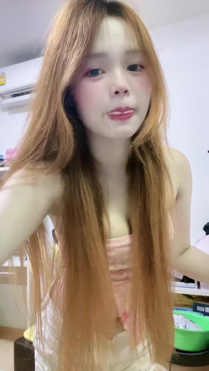 @เอมมี่
