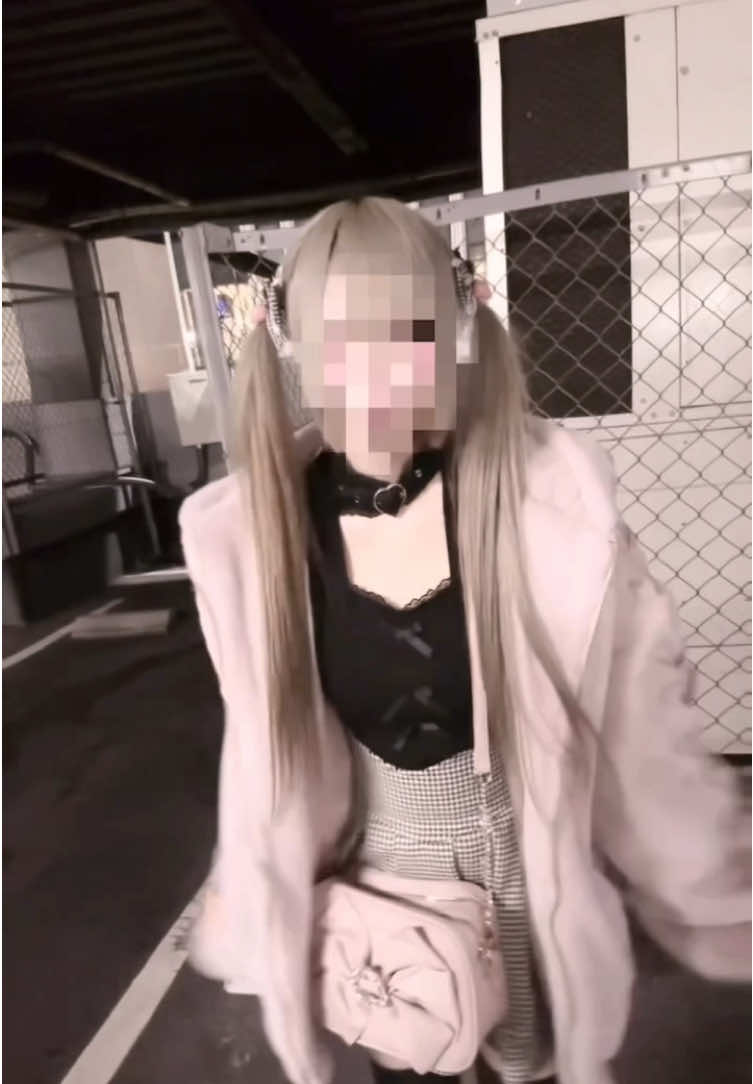 @ろね