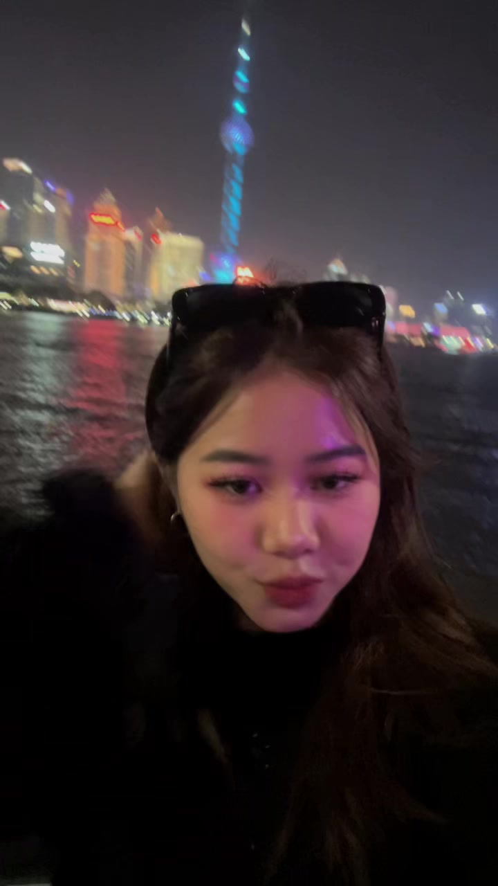 @Ji Ji🐼🖤