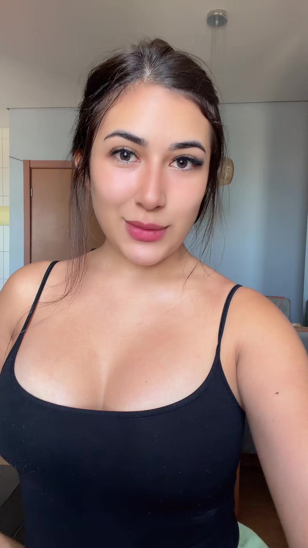 @user81574743725