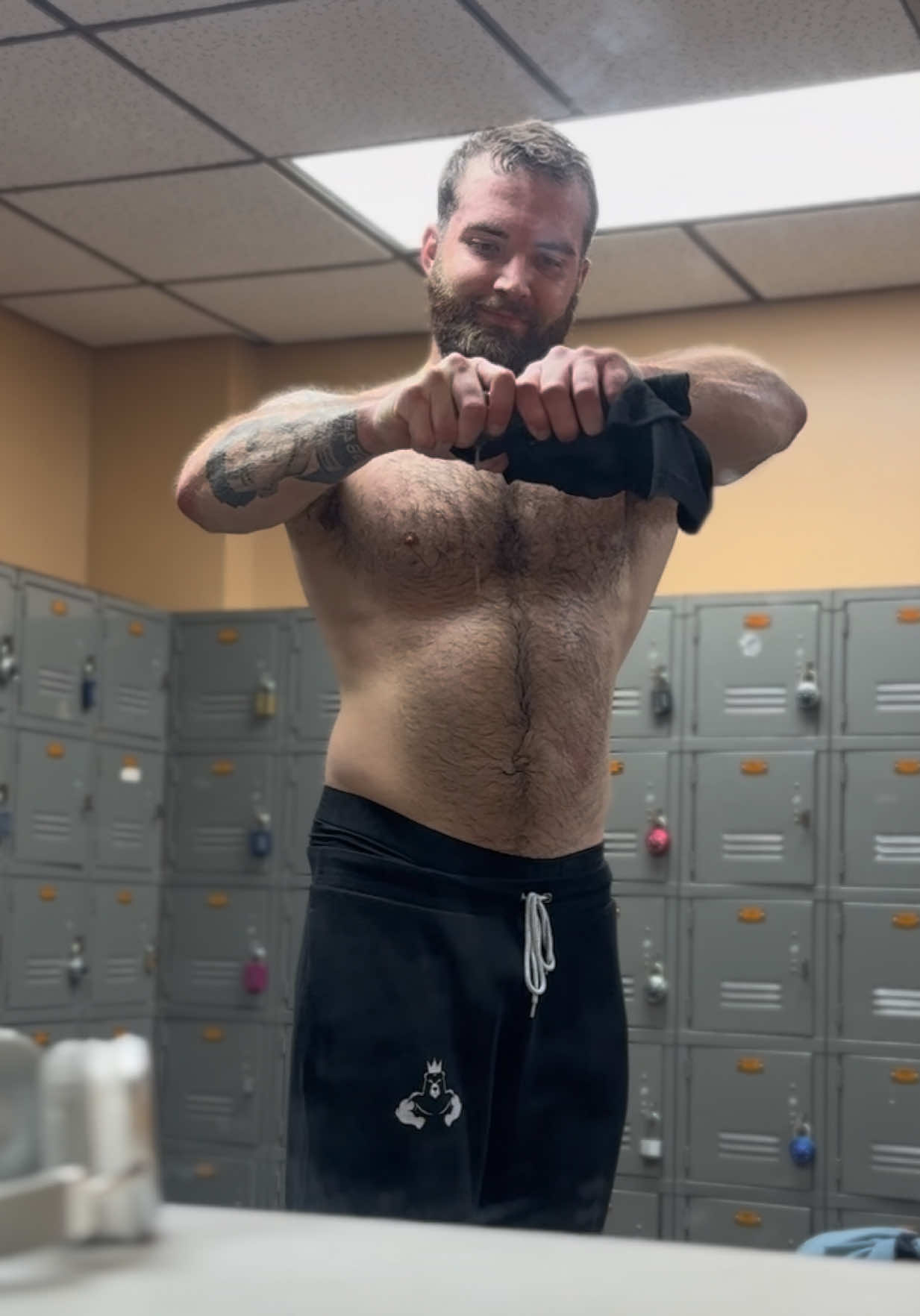 @Muscle_bear24