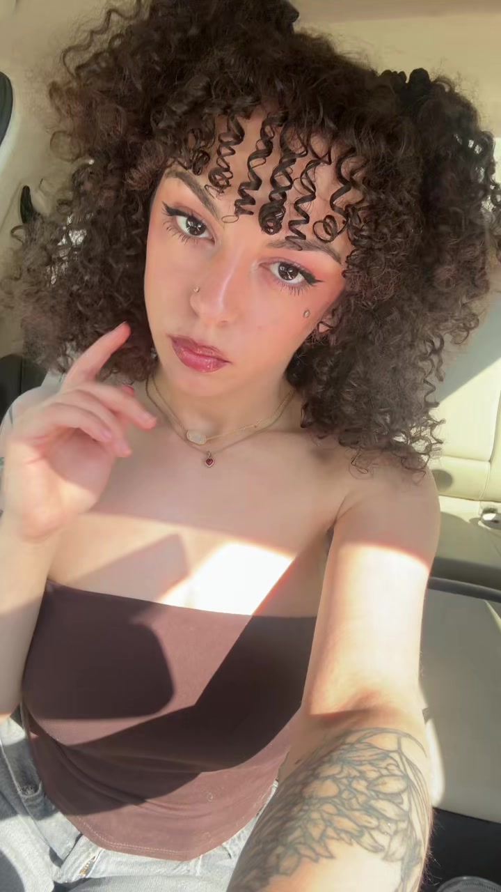 @🧸
