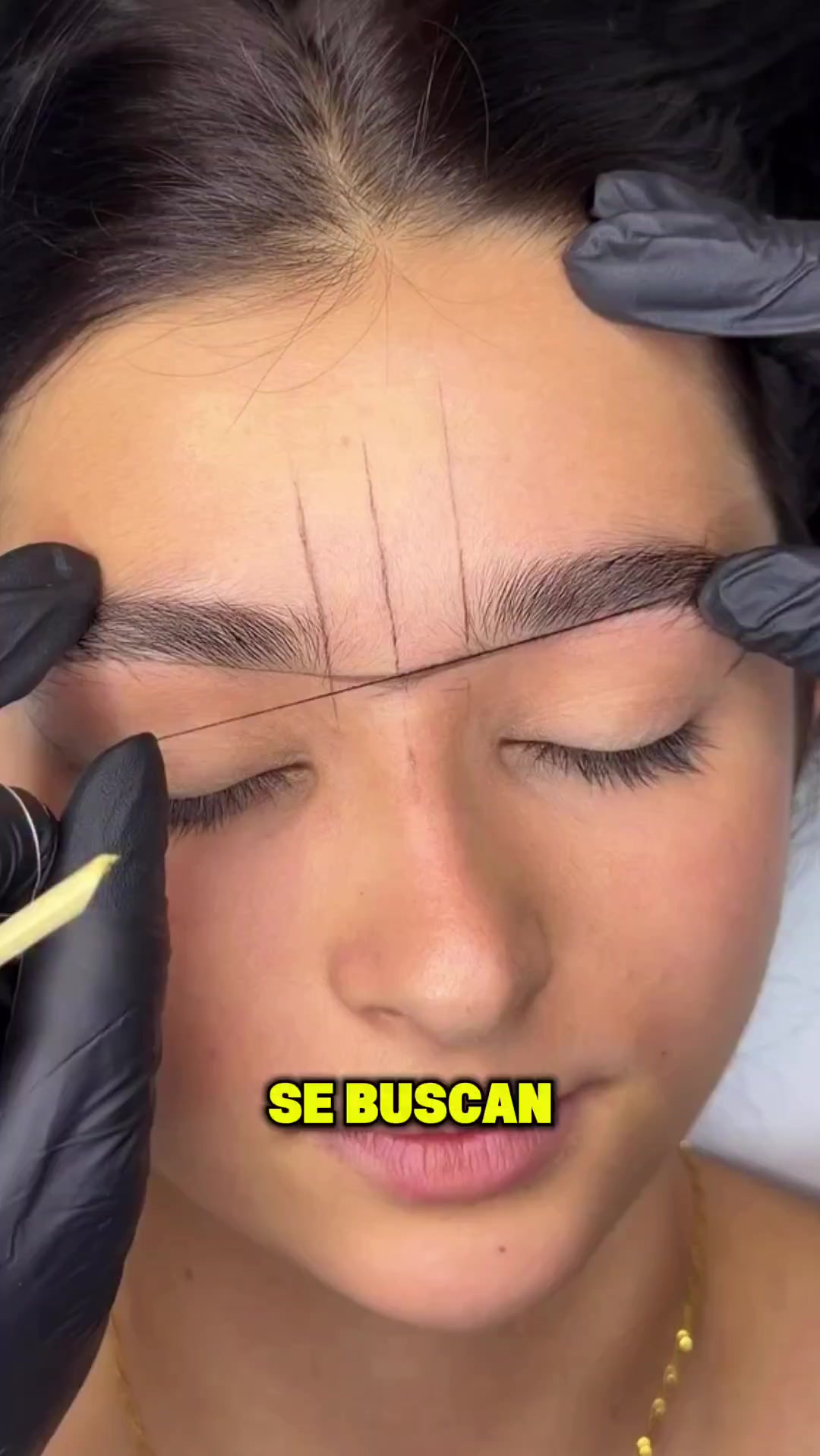 @Miradas de cejas perfectas ❤️