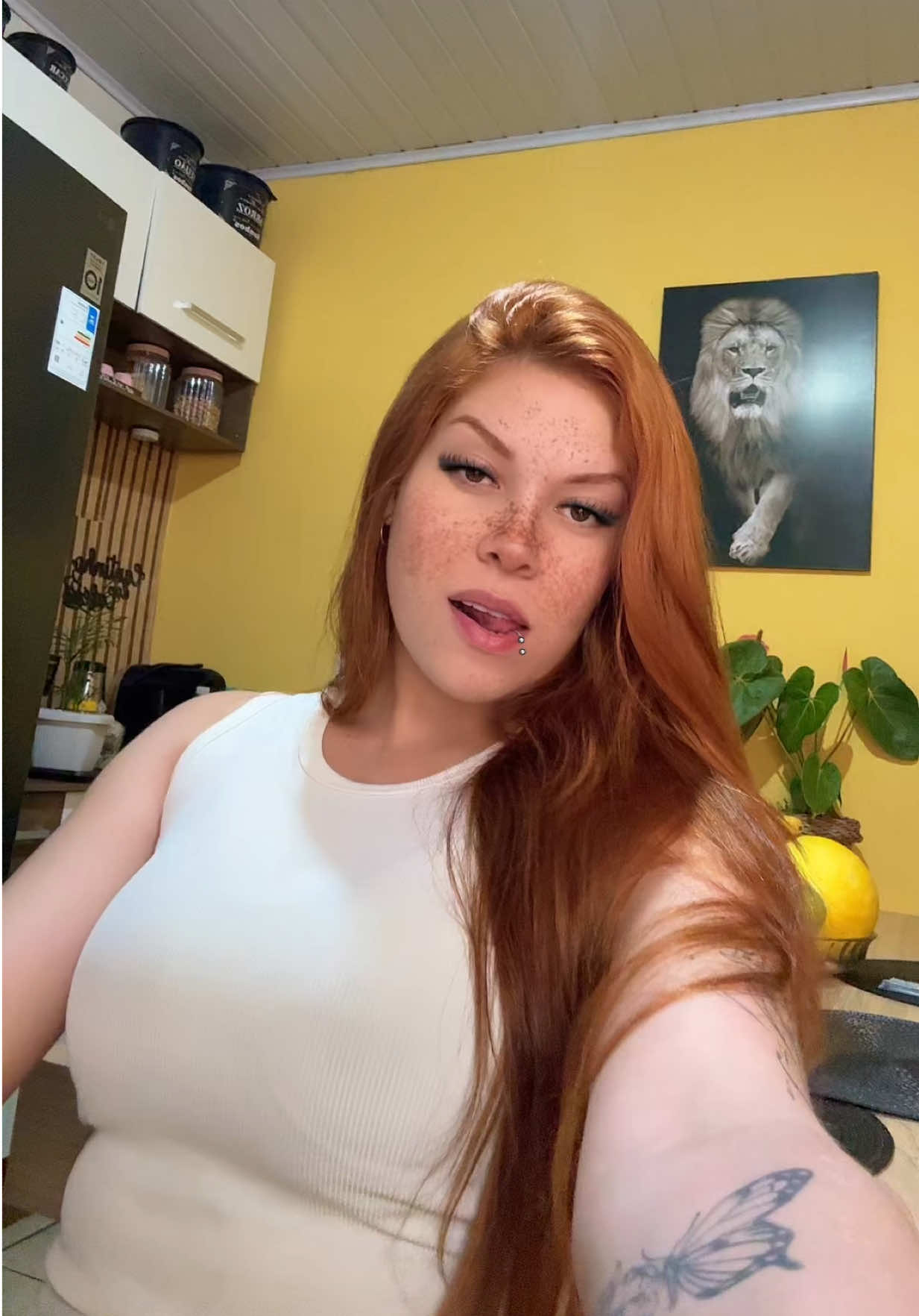 @🦊