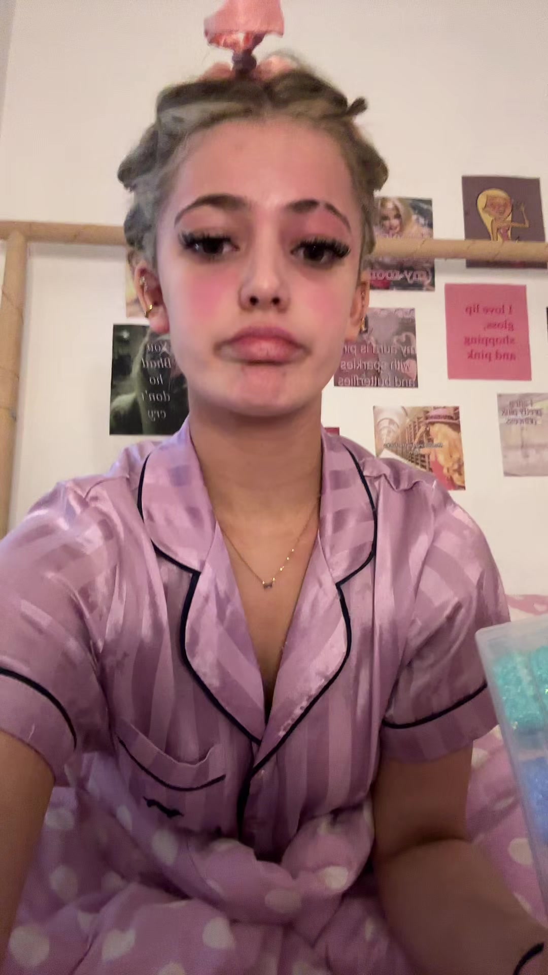 @𝒞⭐️