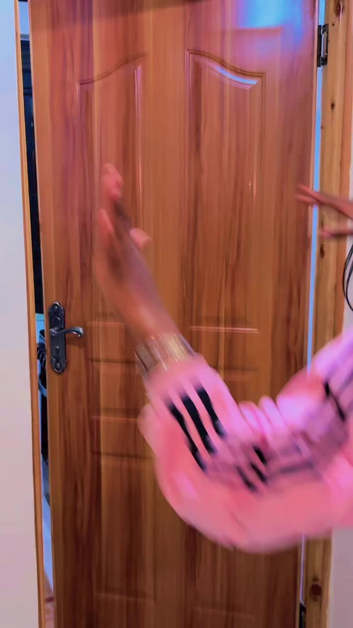 @KerineLife