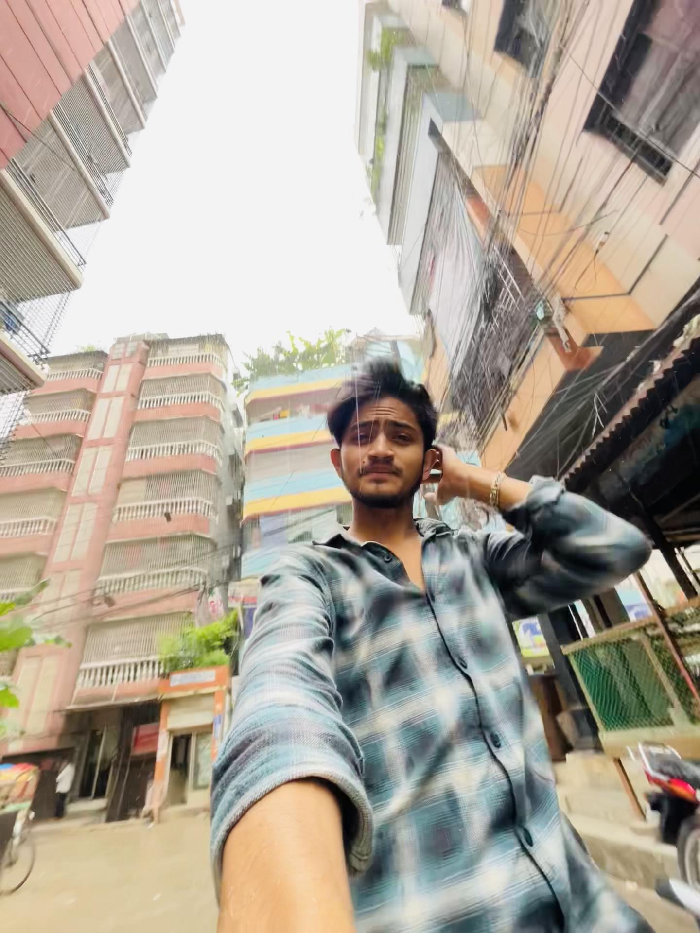 @SHARIF VAI  ⛸️✅