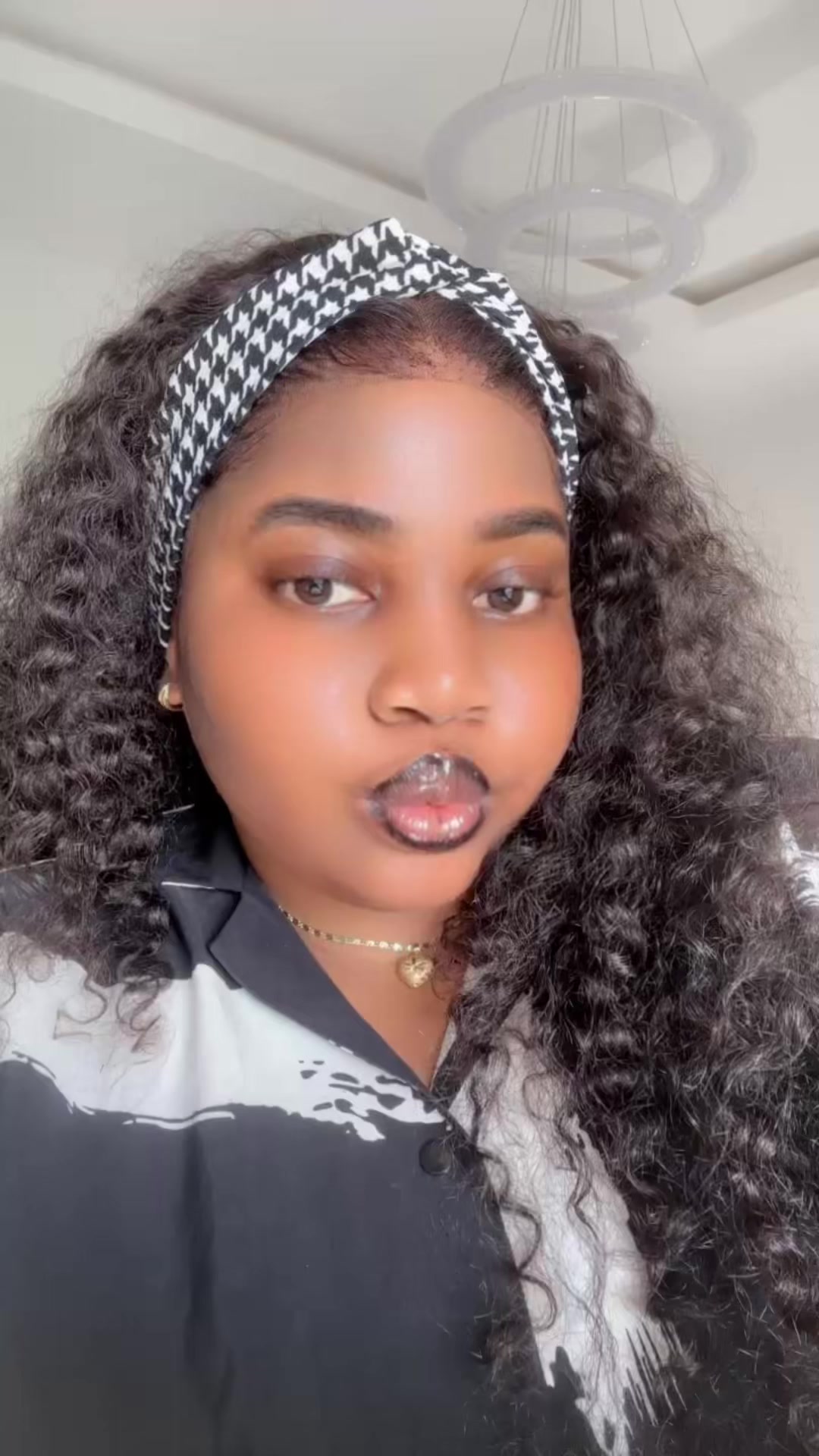 @Burstybella💜