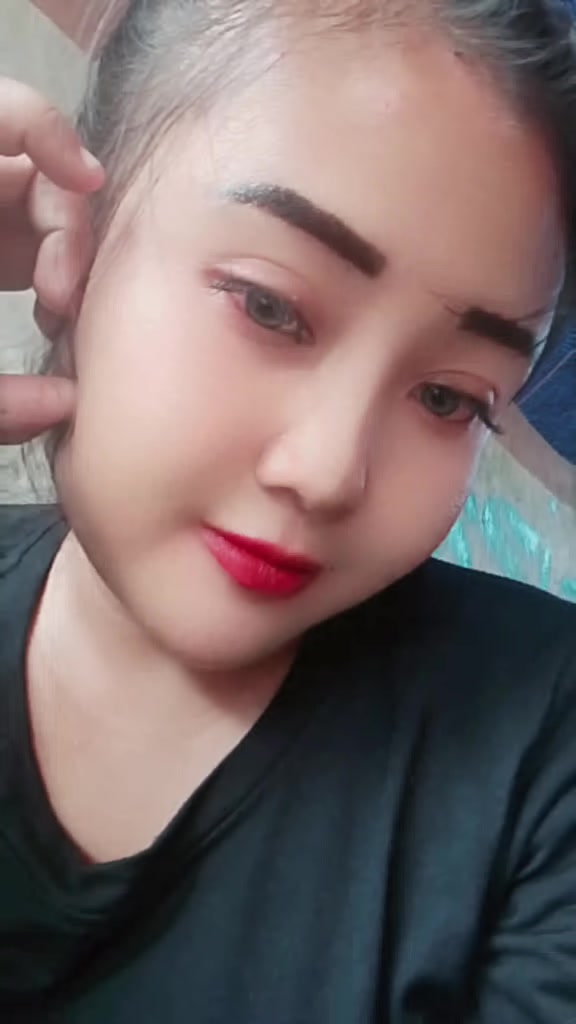@putriastriani
