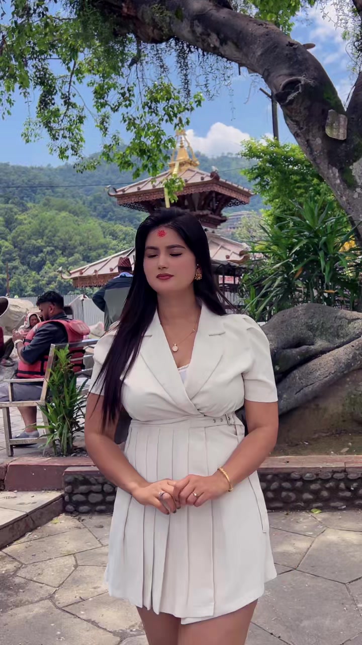 @🧿Saru Khadka 🧿