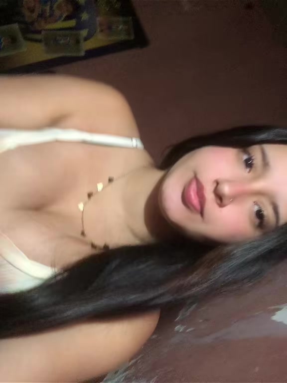 @๐๐ฒ๐ฌ๐ช__๐๐ธ๐ต๐ถ๐ช๐ทโจ
