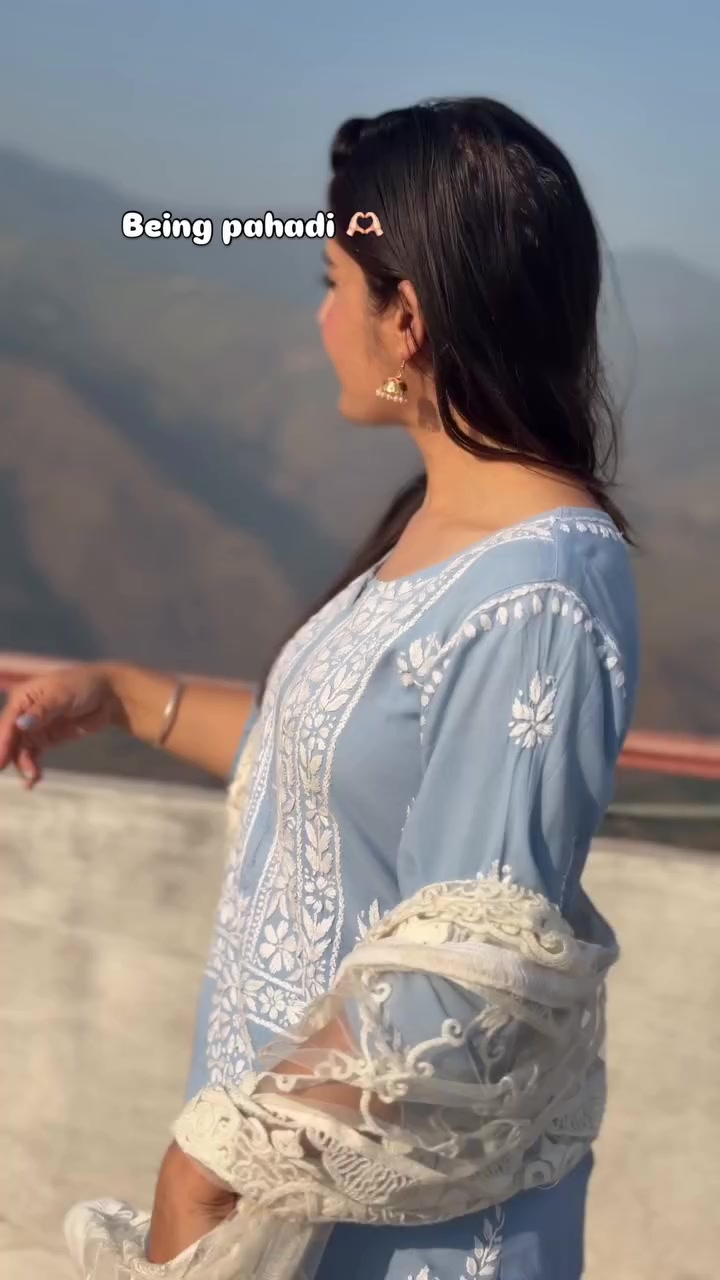 @(★^O^vaniasharma★)