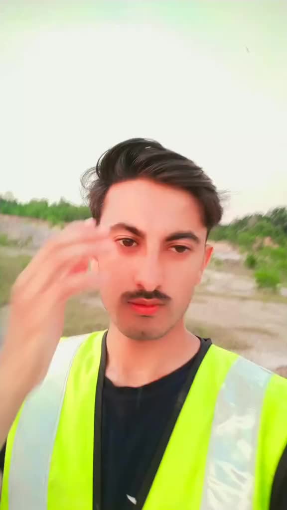 @ꪑ᥅_Ɩąʑıɱ_ƙɧąŋ✈️🙋