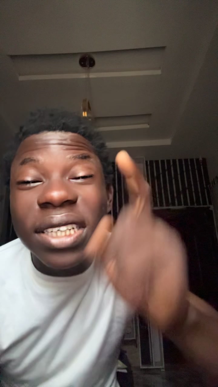 @_ 𝙾𝙻𝚄𝚆𝙰𝚃𝙾𝚂𝙸𝙽 👑🦍