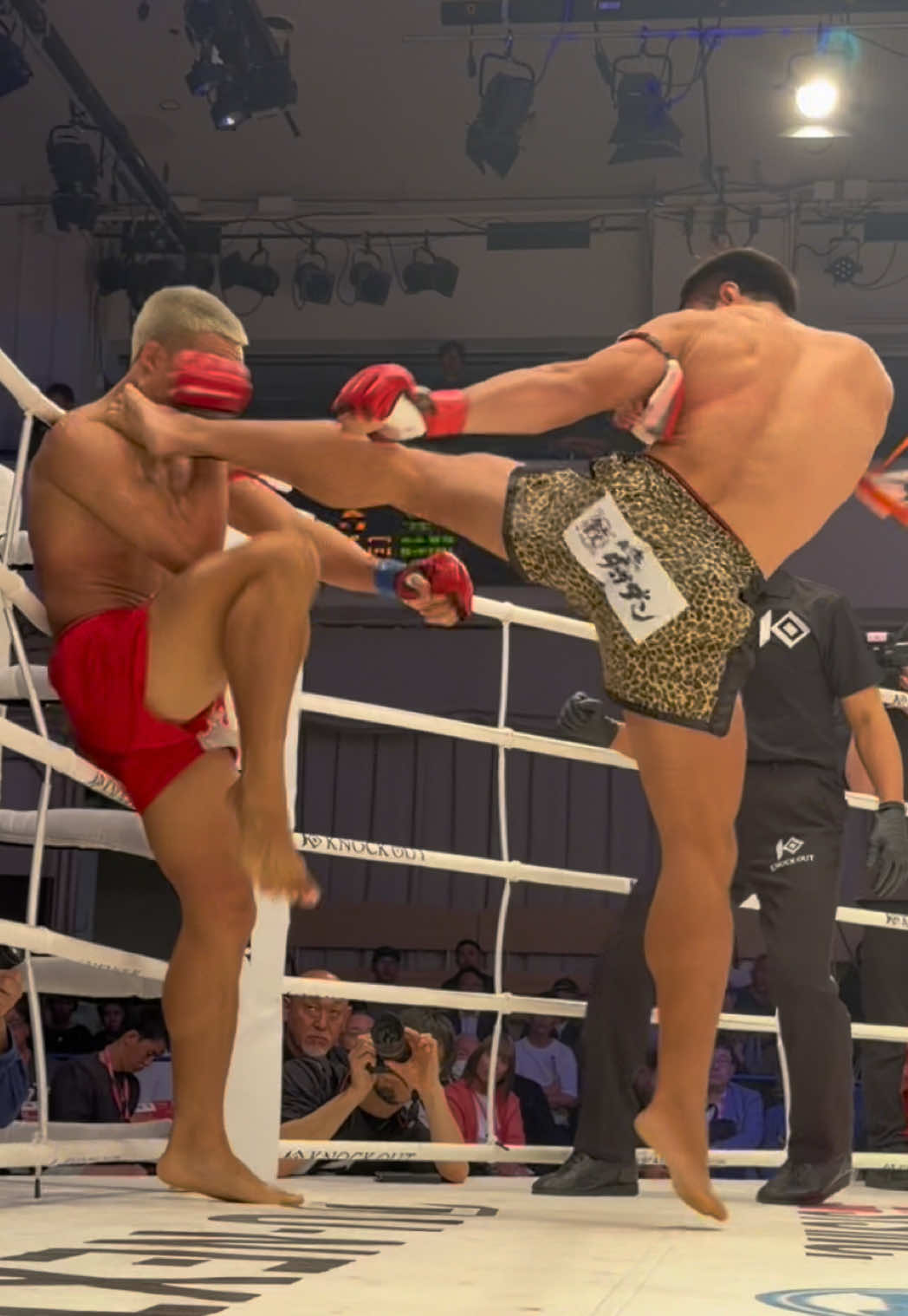 @KNOCK OUT(ノックアウト)公式