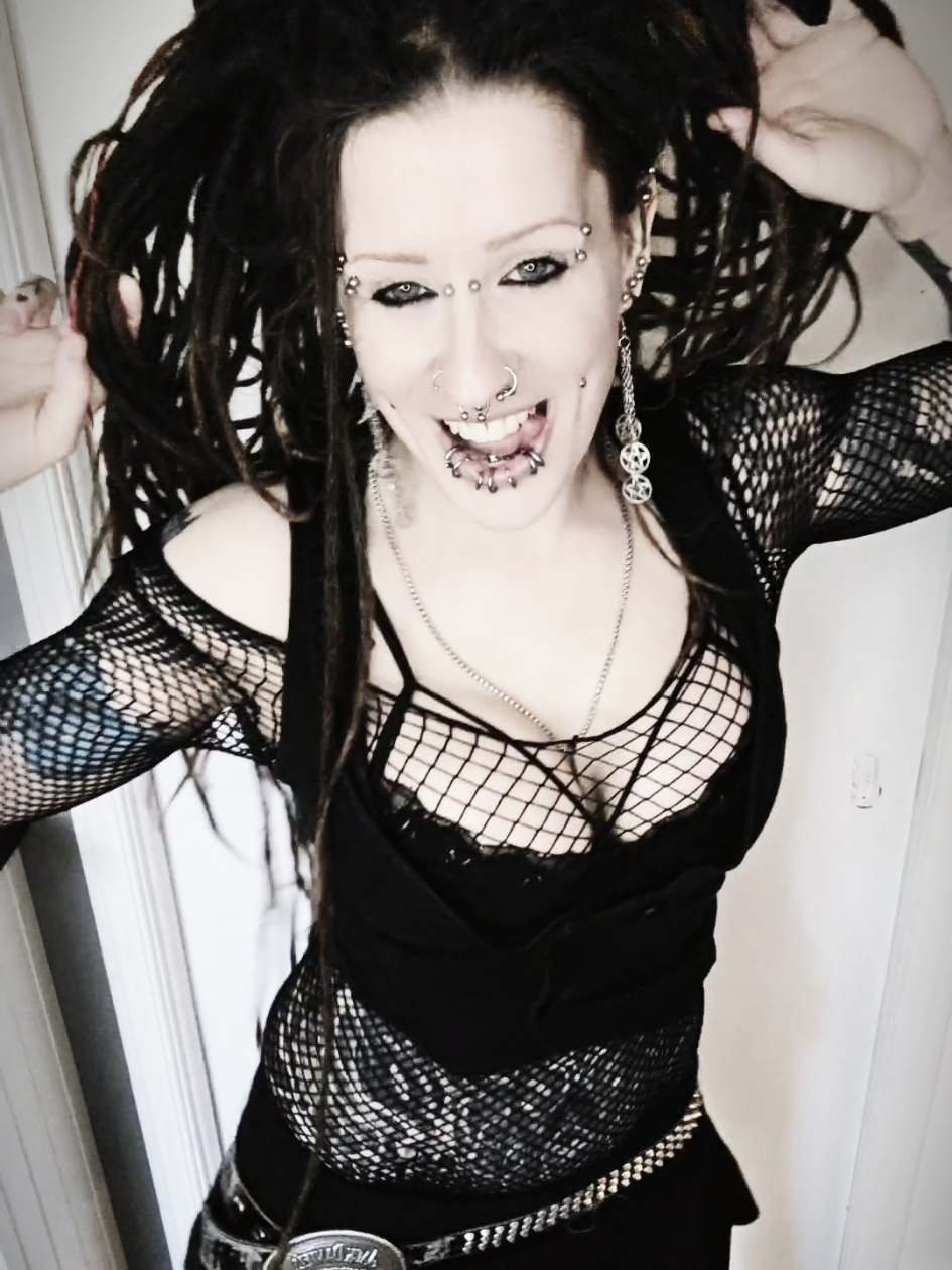@Dreadfully Gorgeous