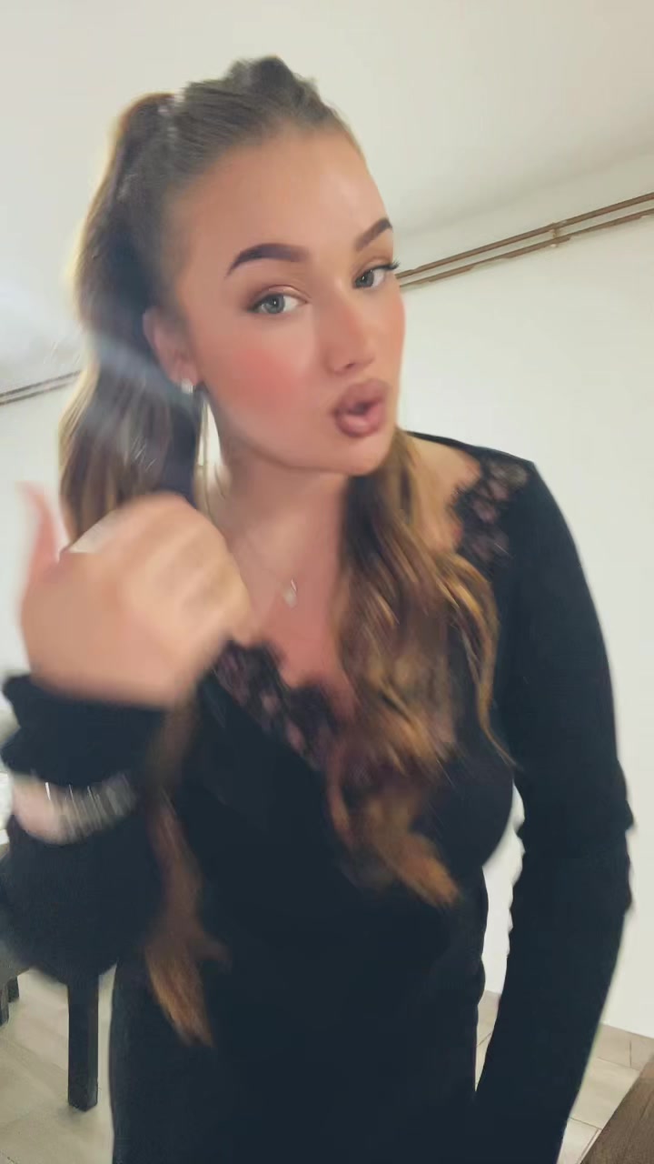 @Vanja🎀