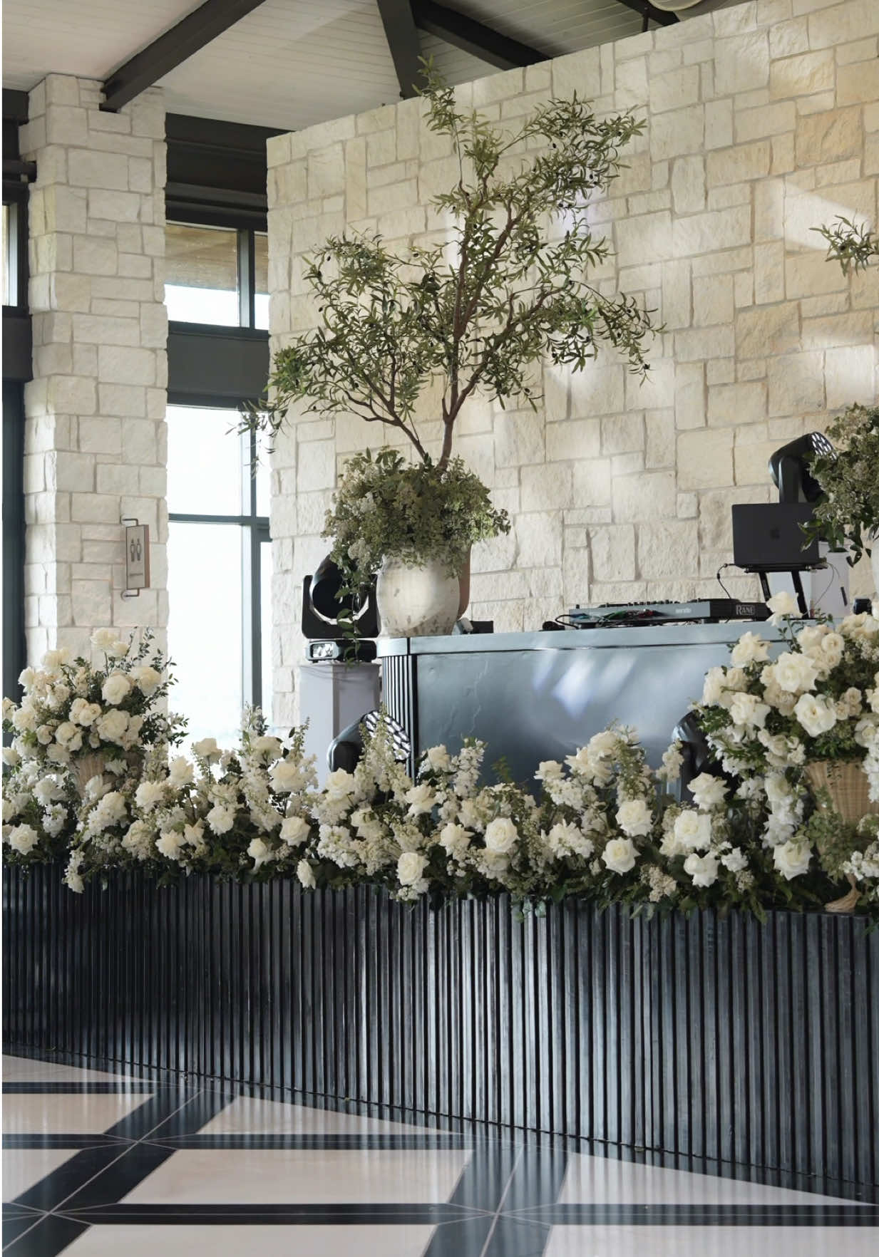 @Stems Floral Design
