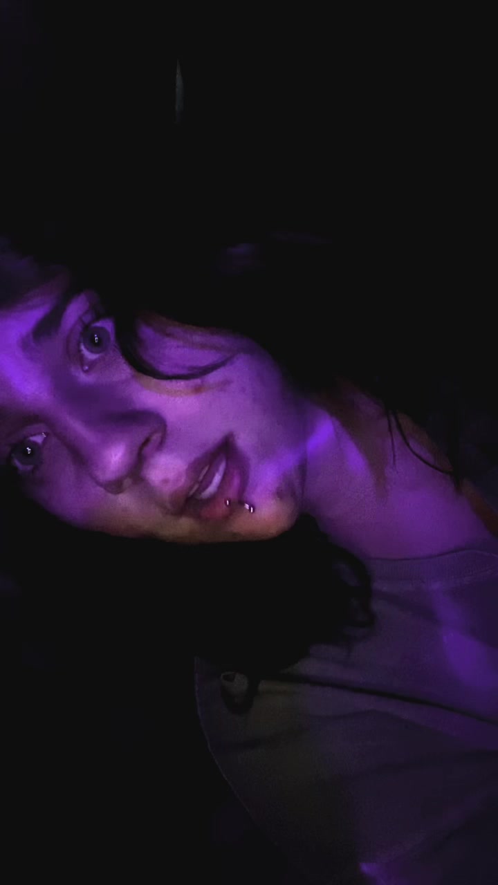 @Chriss