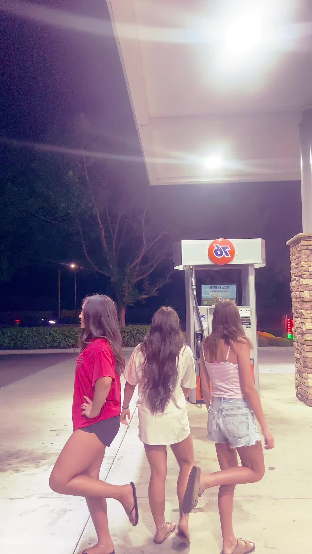@️
