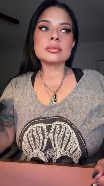 @heatherluvslyrics🧿