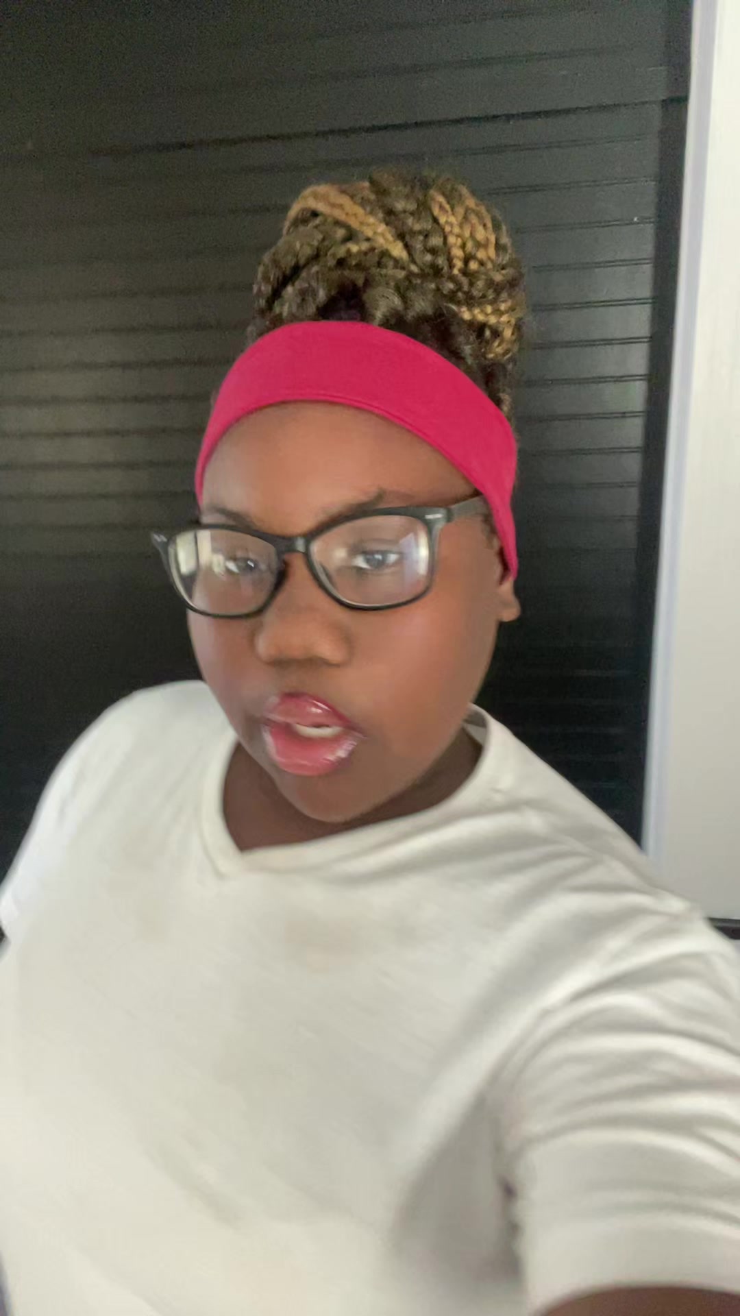 @Sheluvskami