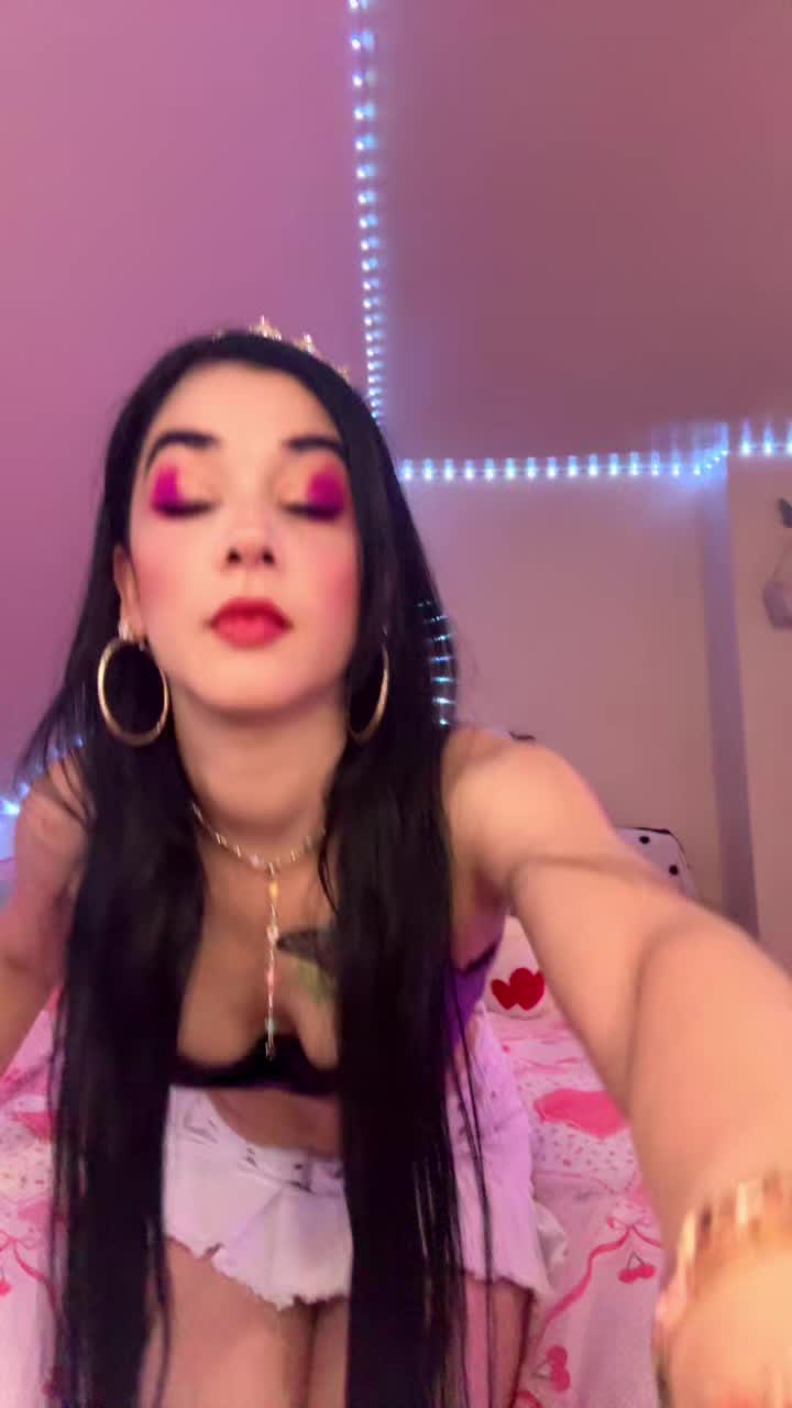 @🧿👑 𝓛𝓮𝓲𝓭𝔂 🧿👑