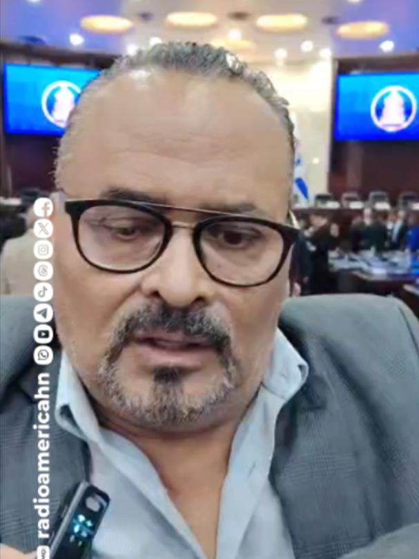 @Radio Am&eacute;rica Honduras