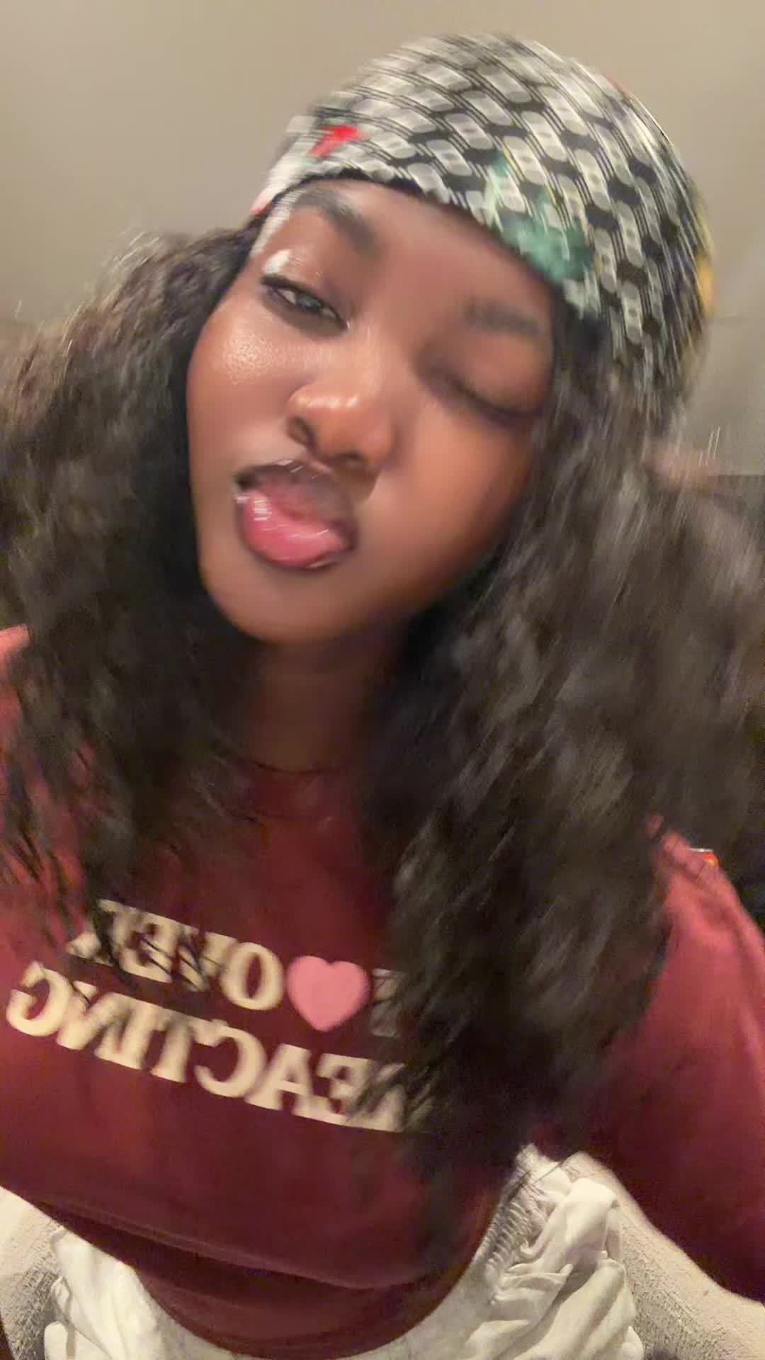 @Klèdèp🙂😝