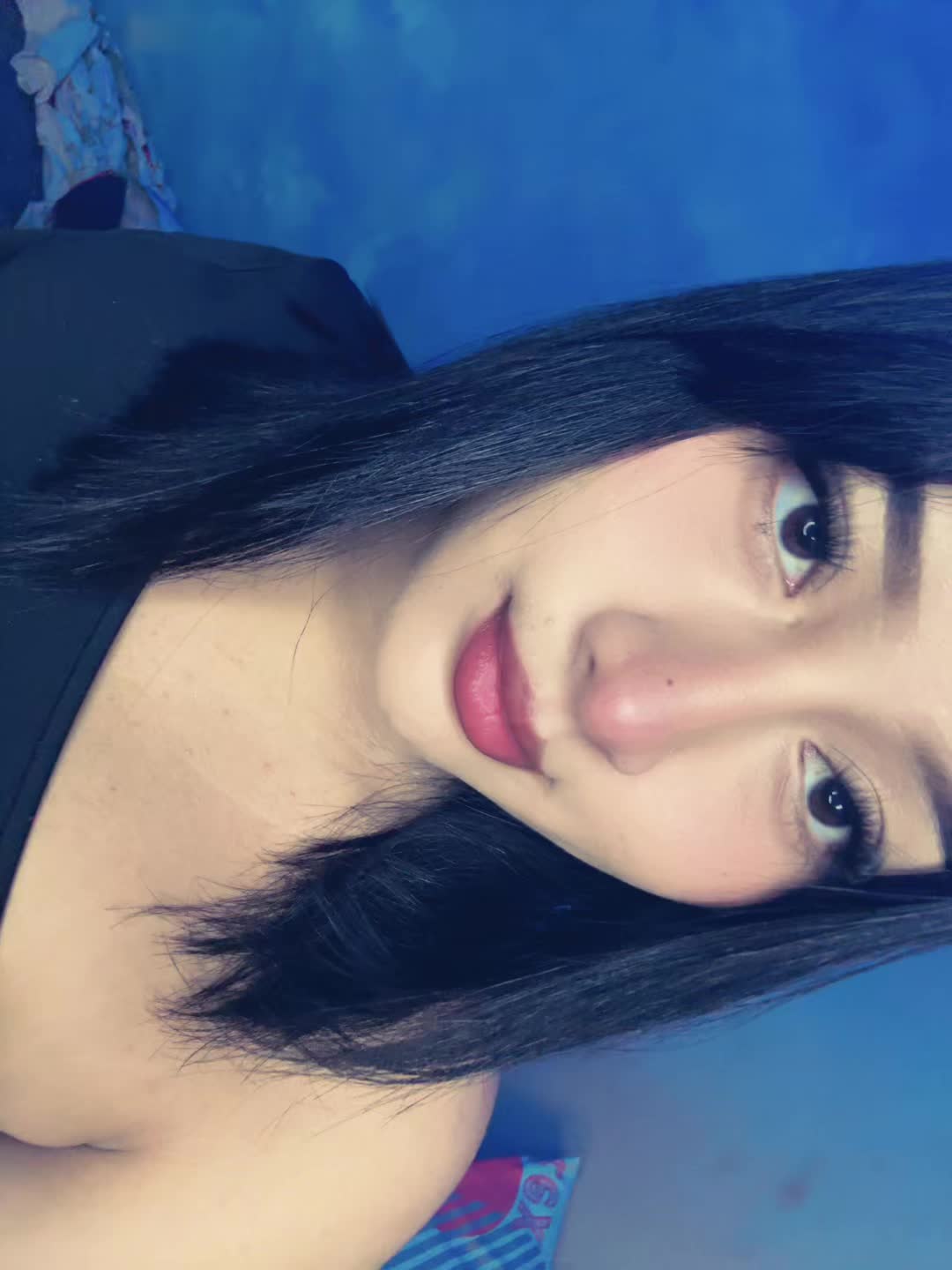 @Mariu_🦦