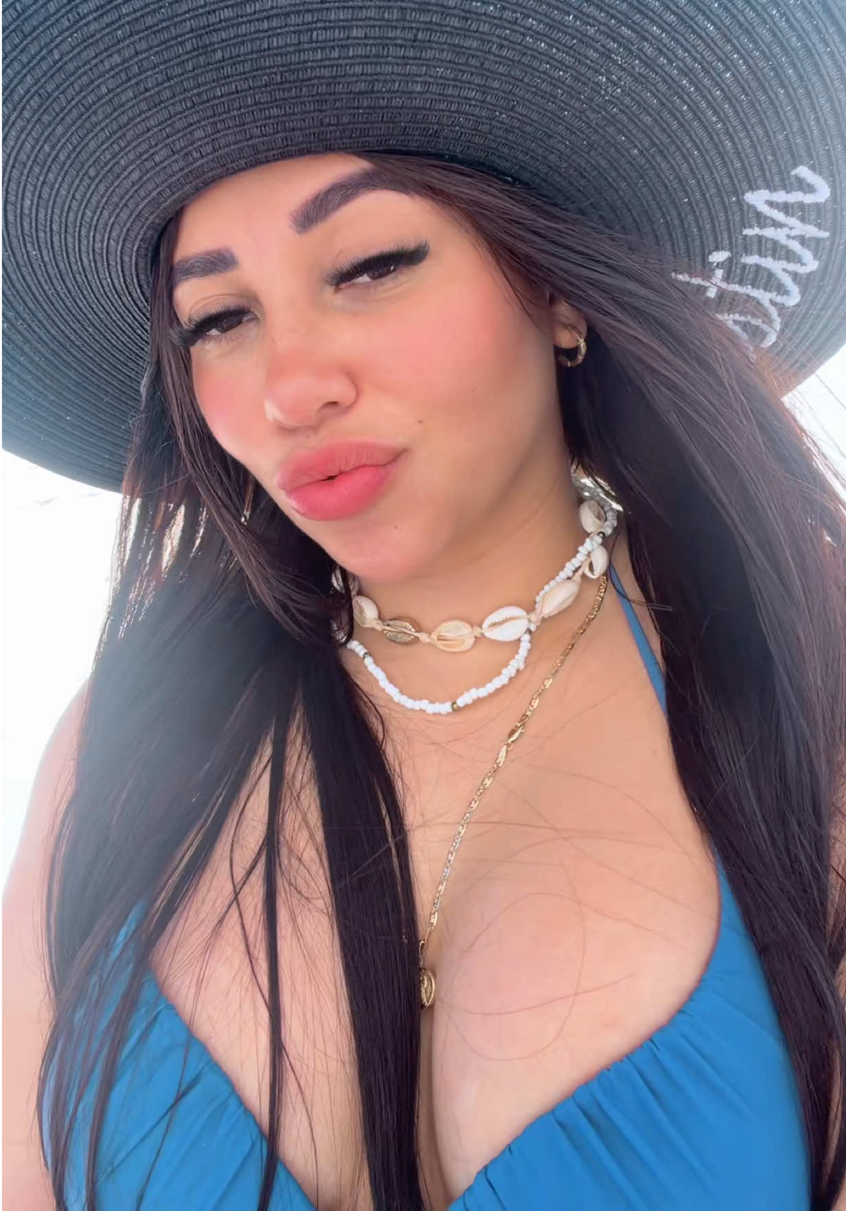 @Adriana Gonzalez