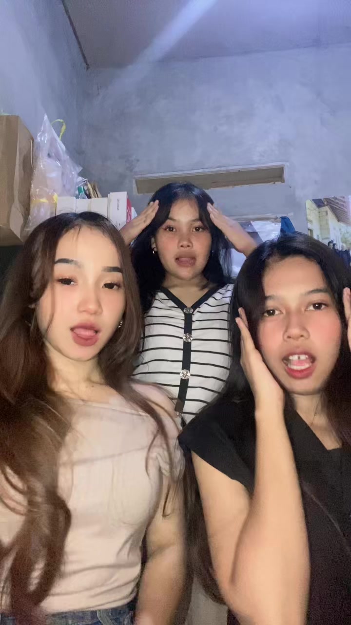 @ulan🕊️🪞🤍🦄