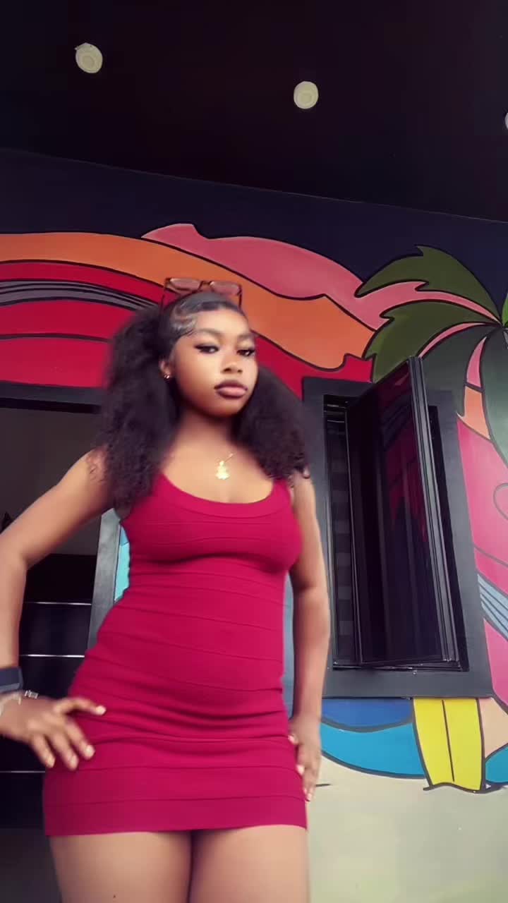 @Debbyᥫ᭡🍒