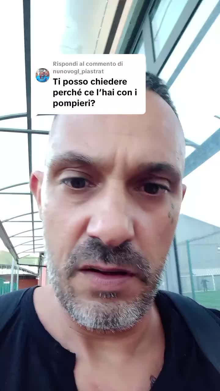 @Vitaliano Corasoniti