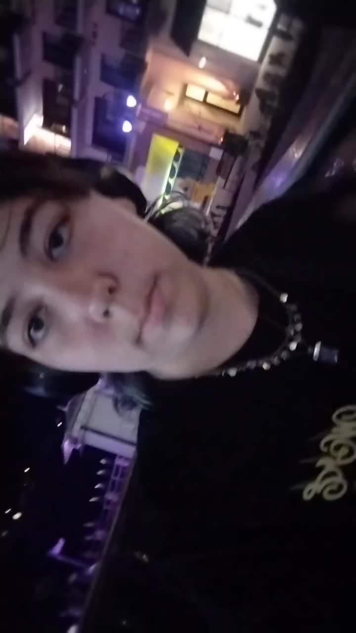 @Bex