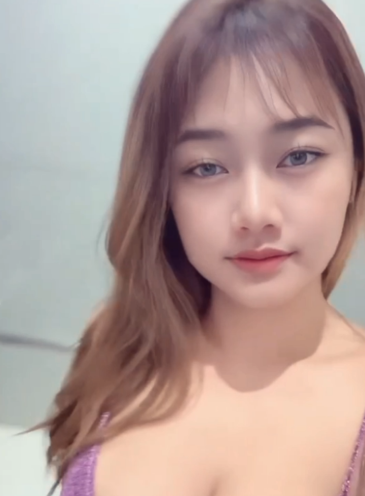 @￴