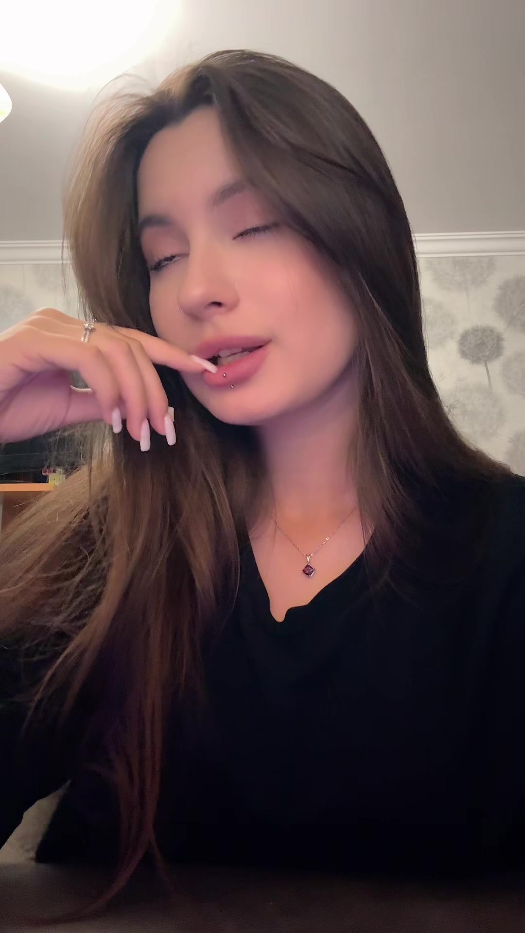 @๐ธ๐๐๐ค๐ฅ๐๐ค๐๐